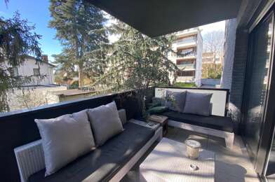 Appartement 3 pièces 1359 €