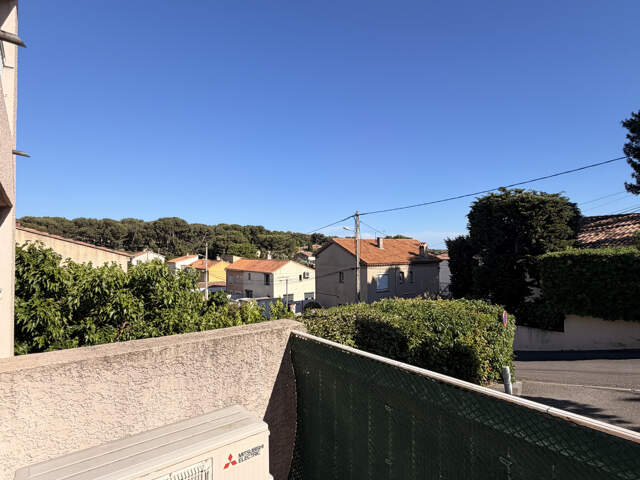 Confort de vie en bord de mer   Appartement lumineux avec ba — photo du bien
