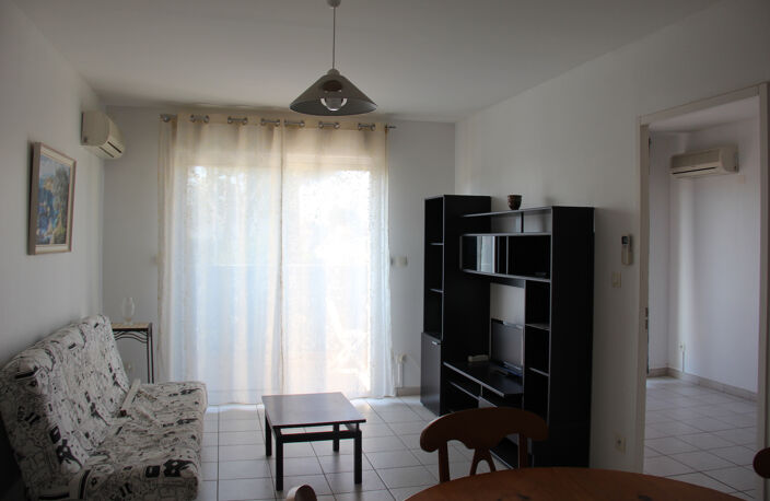 Confort de vie en bord de mer   Appartement lumineux avec ba — photo 3