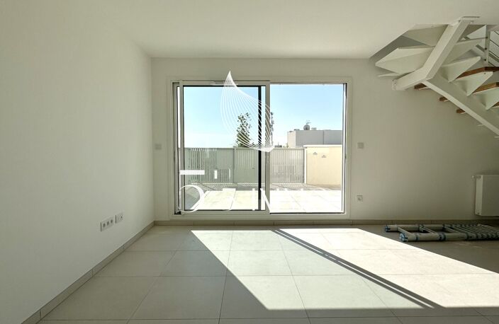 DUPLEX / PORT MARIANNE — photo 5