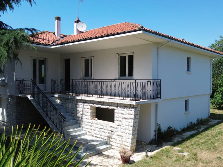 Maison familliale proche des commodités — photo 1
