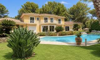 Maison 8 Pièces 500 m² à vendre à Mougins (06250)