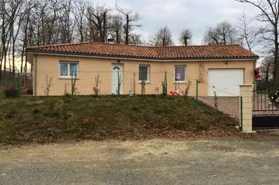 Maison 4 pièces 890 €