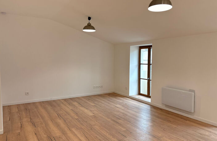 À louer   Superbe appartement T3 entièrement rénové — photo 3