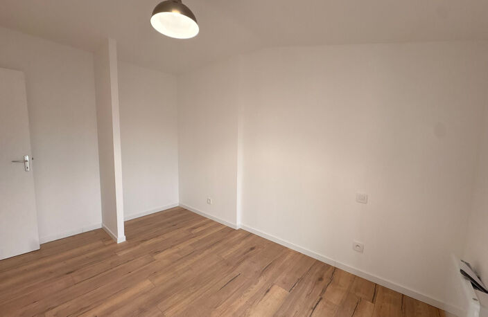 À louer   Superbe appartement T3 entièrement rénové — photo 5