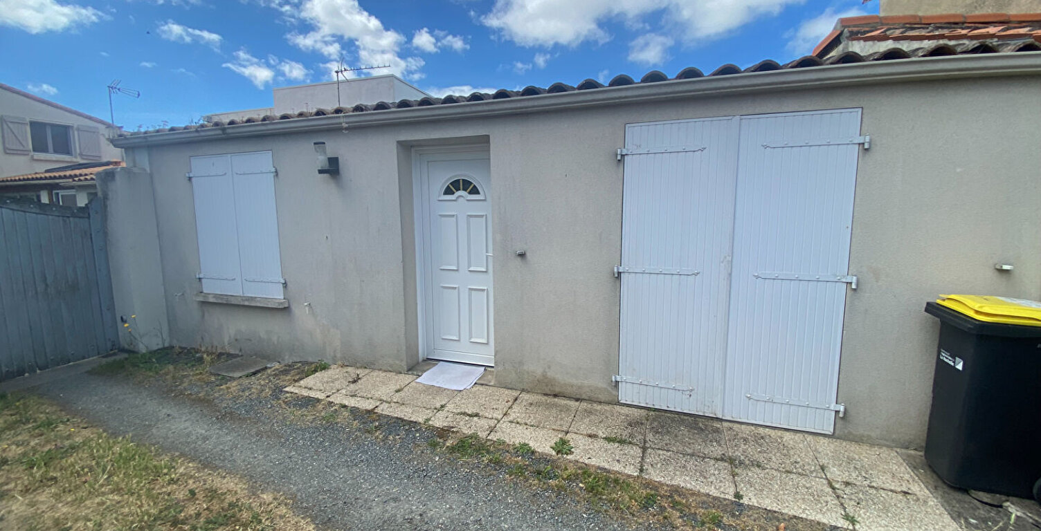 A VENDRE LAFOND  MAISON 2 PIECES D'ENVIRON 51m² — photo 1