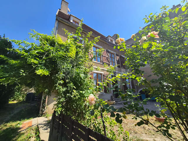 VALLEE DE L'YONNE - CRAVANT — photo du bien