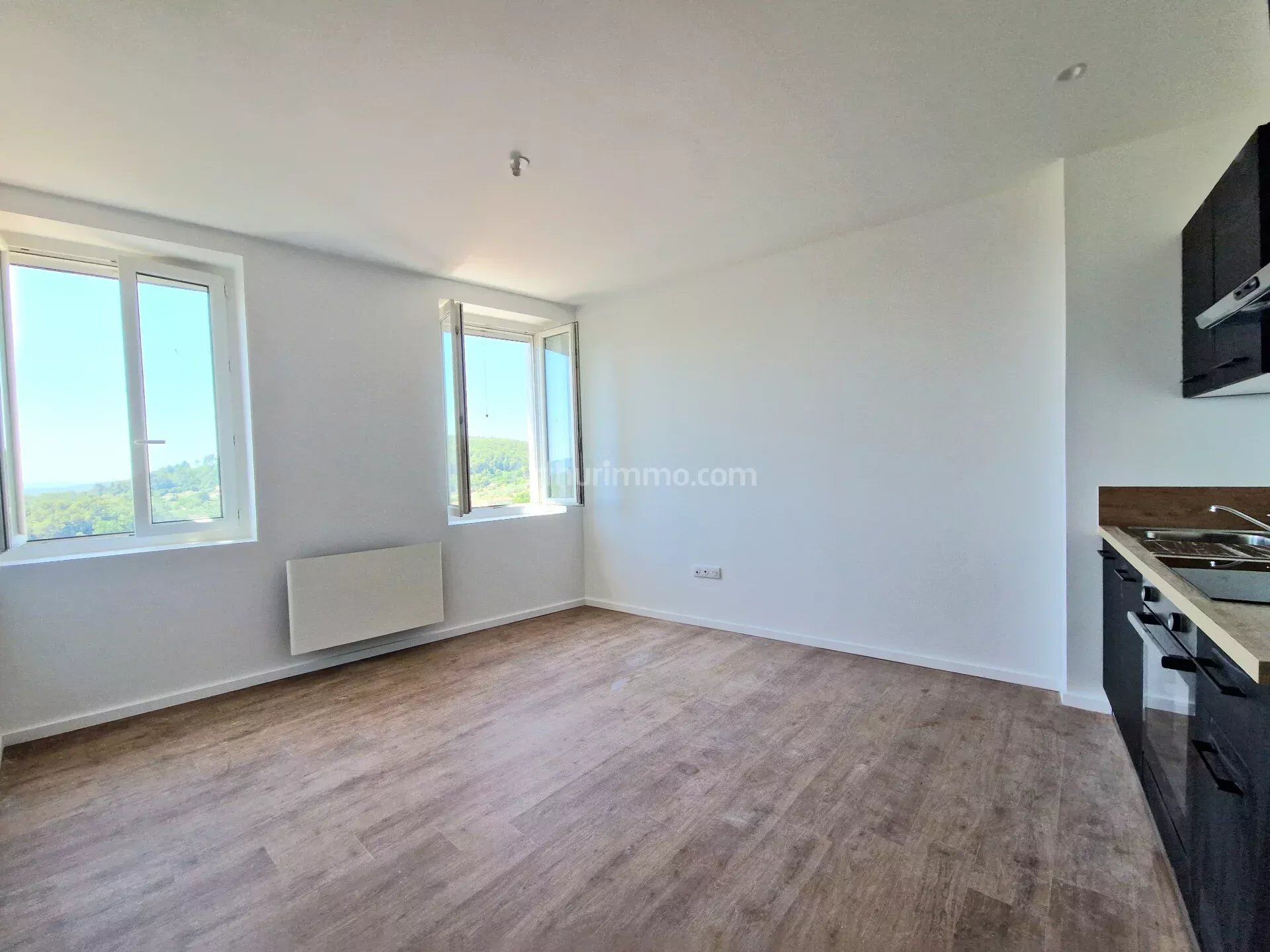 Appartement 2 pièces 38 m² · à Callas · 38 m² · 110 000 €