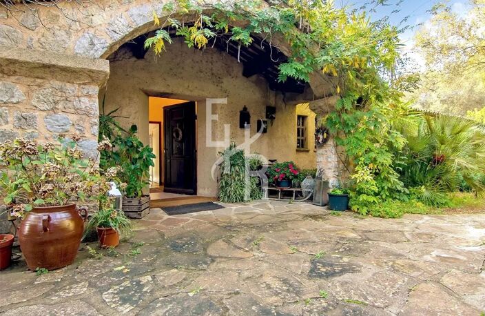 Mougins, à vendre propriété de caractère avec piscine — photo 2