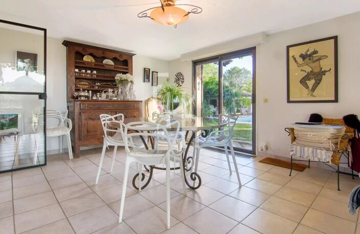 Mougins, à vendre propriété de caractère avec piscine — photo 4