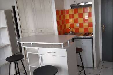 Appartement 1 pièces 575 €
