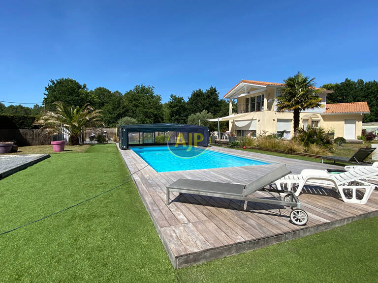 Somptueuse Maison d'Architecte avec Piscine à VENDAYS — photo 1