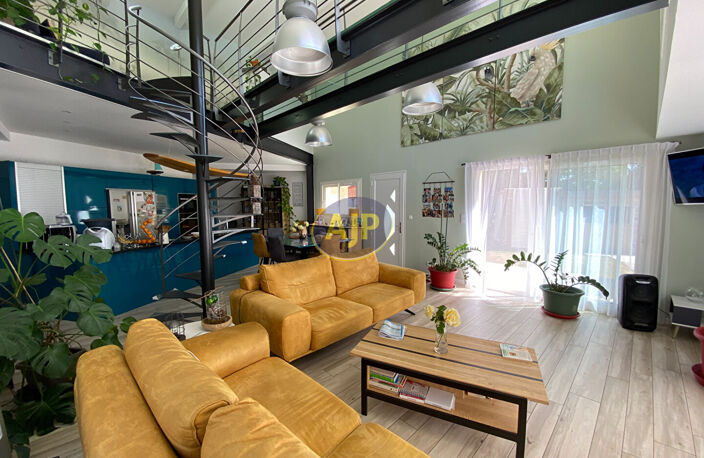 Somptueuse Maison d'Architecte avec Piscine à VENDAYS — photo 3
