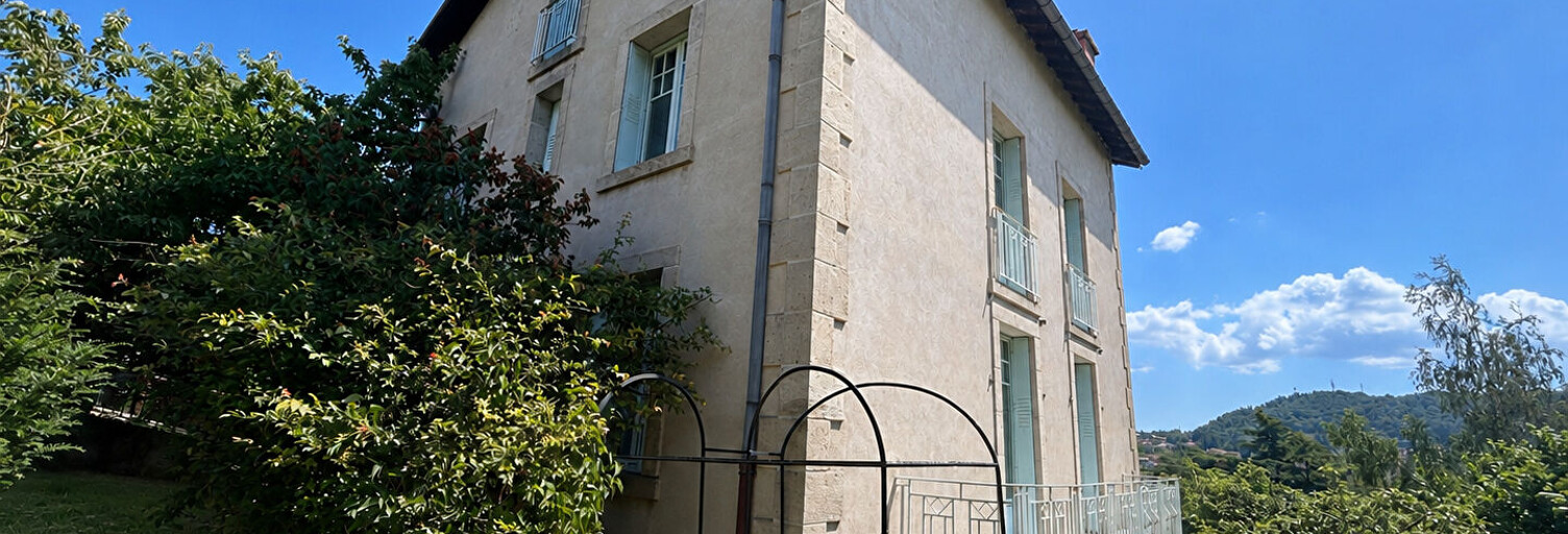 Maison 11 Pièces 225 m² à vendre à Le Puy-en-Velay (43000)