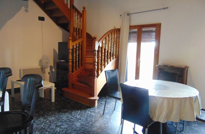 Appartement Agde 2 pièces en duplex — photo 2