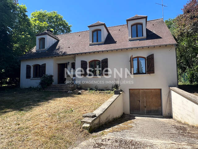 Maison à vendre sur la commune de Parmain - 170m², 6 chambres — photo du bien