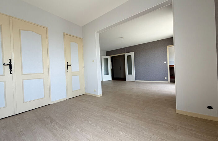 Appartement Evreux 4 pièce(s) 91 m2 — photo 3