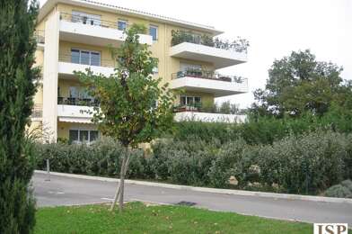 Appartement 3 pièces 1106 €