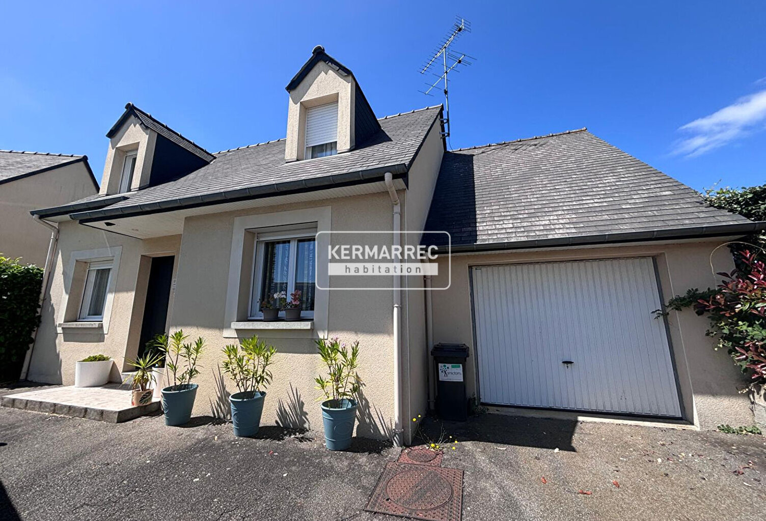 A VENDRE Maison 5 pièces à Vitré - 262 000  HAI — photo 1