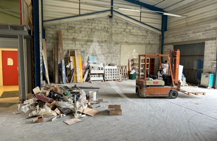 Local d'activité Montauban 4 pièce(s) 340 m2 — photo 3