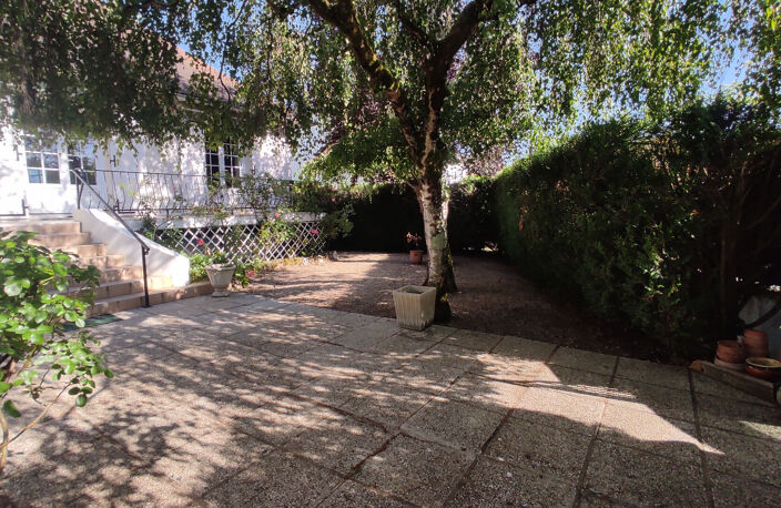 MAISON SUR SOUS SOL - SECTEUR EST — photo 2