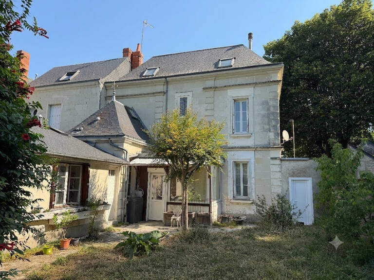Maison de ville à proximité du centre — photo 1