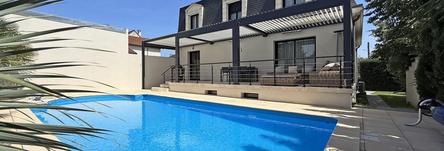 Maison 8 Pièces 235 m² à vendre à Ormesson-sur-Marne (94490)