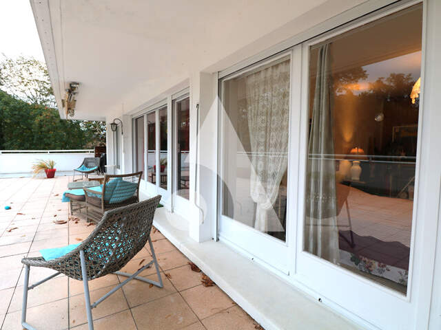 Appartement de standing avec vaste terrasse à Tarbes 5 pièces 120.03 m2 — photo du bien