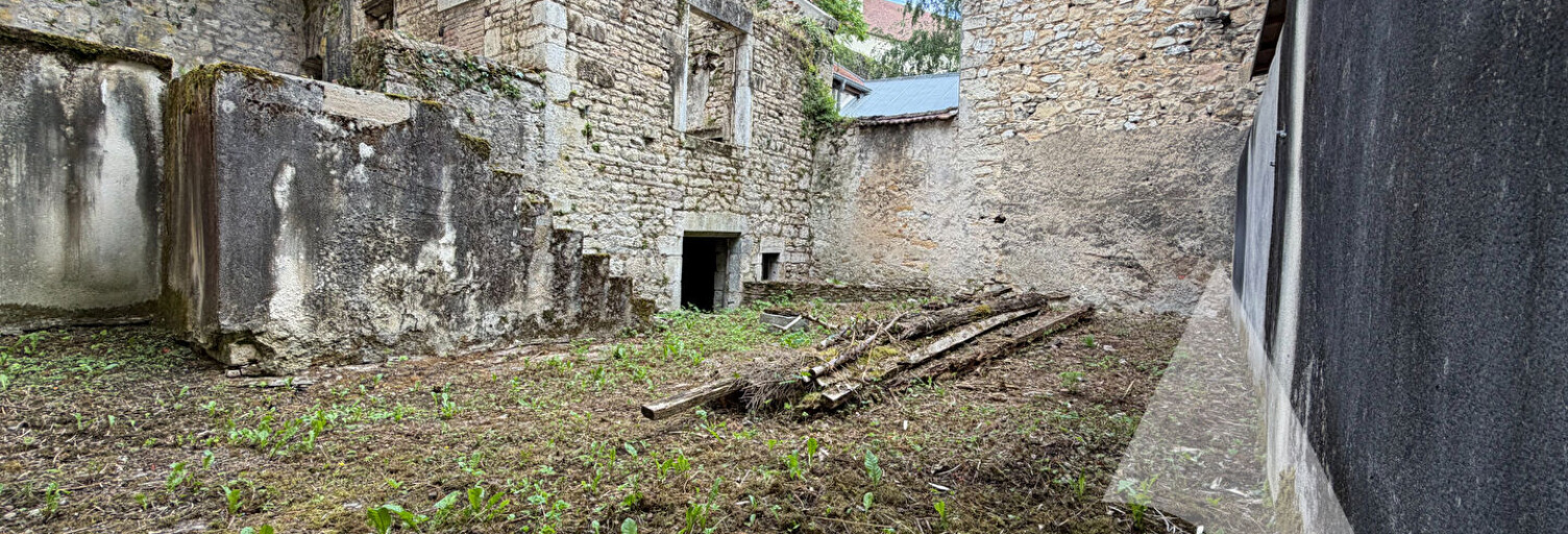 Maison 1 Pièce 50 m² à vendre à Dole (39100)