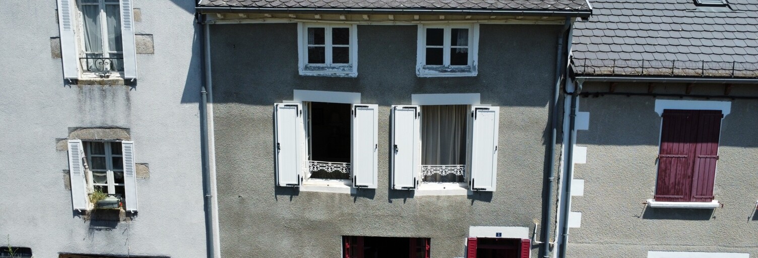 Maison 3 Pièces 98 m² à vendre à Pleaux (15700)