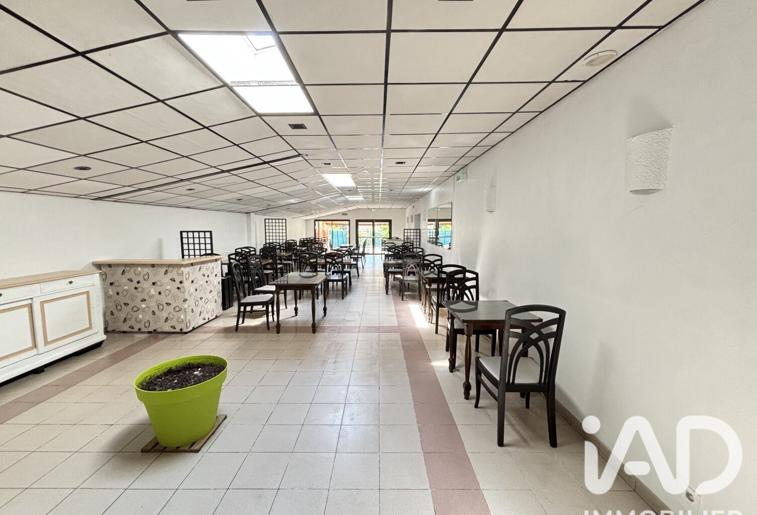 Vente Restaurant 306 m&sup2; — photo 1