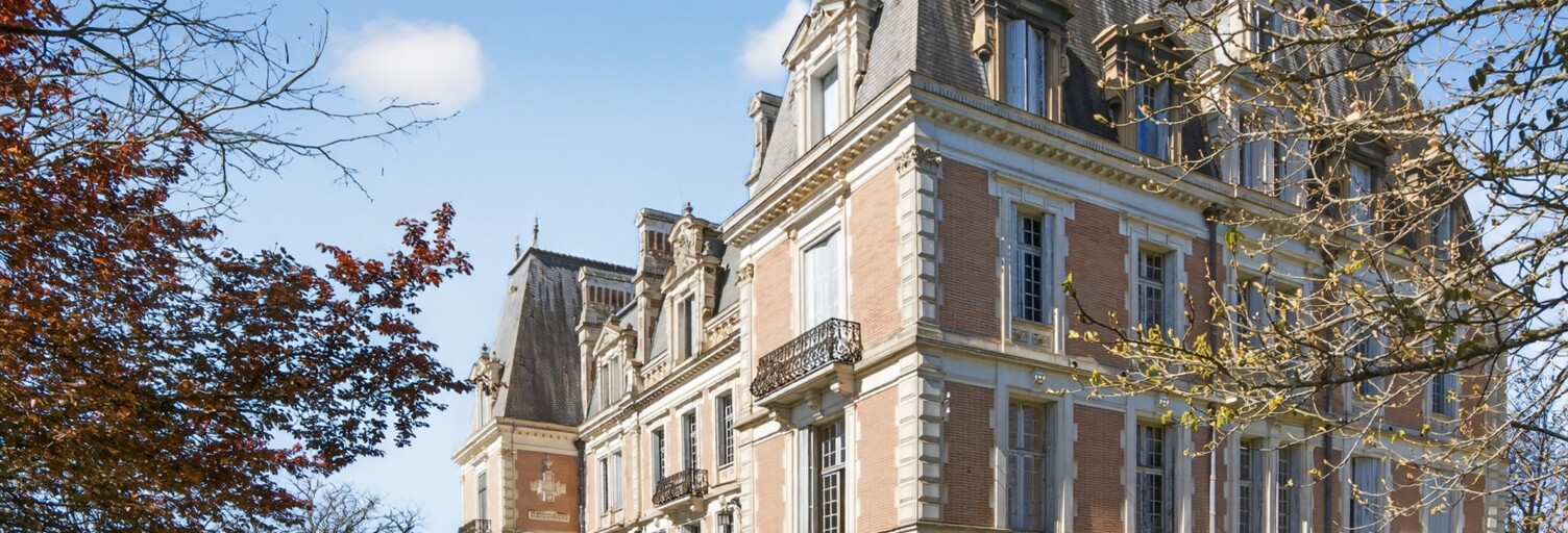 Maison 40 Pièces 5200 m² à vendre à Réalville (82440)