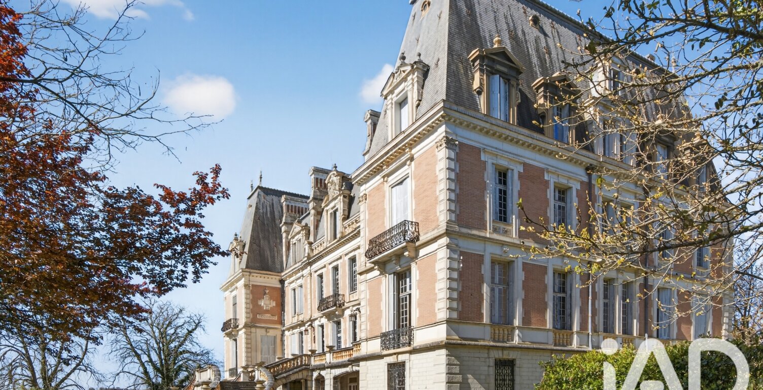 Vente Château 40 pièces — photo 1