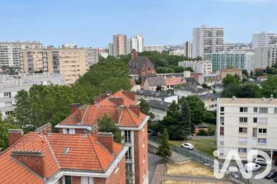 Appartement 3 pièces 157700 €