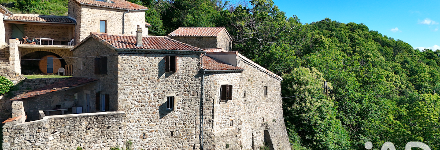 Maison 4 Pièces 60 m² à vendre à Chazeaux (07110)