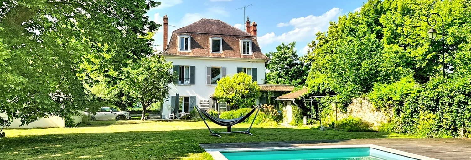 Maison 9 Pièces 225 m² à vendre à Le Coudray-Montceaux (91830)