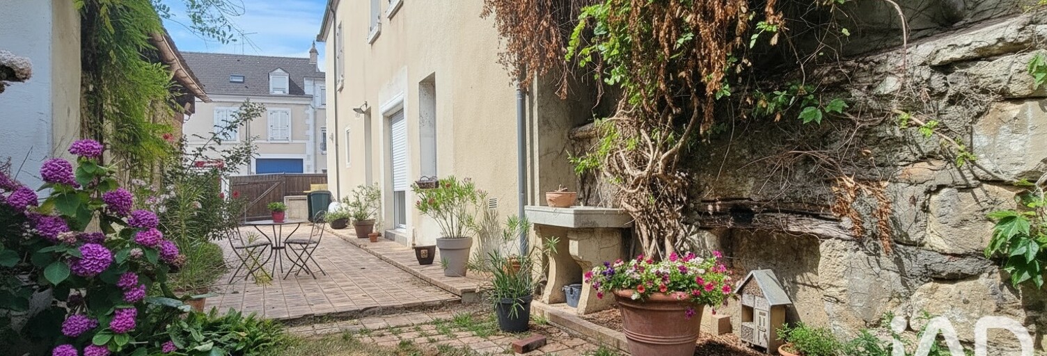 Maison 6 Pièces 182 m² à vendre à Bourges (18000)