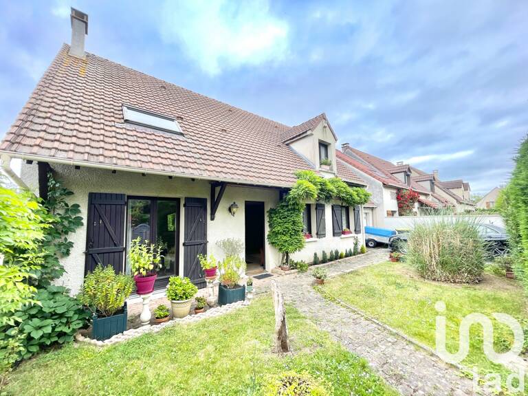 Vente Maison traditionnelle 8 pièces — photo 1