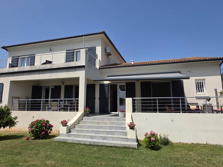Vente Maison/villa 6 pièces — photo 1