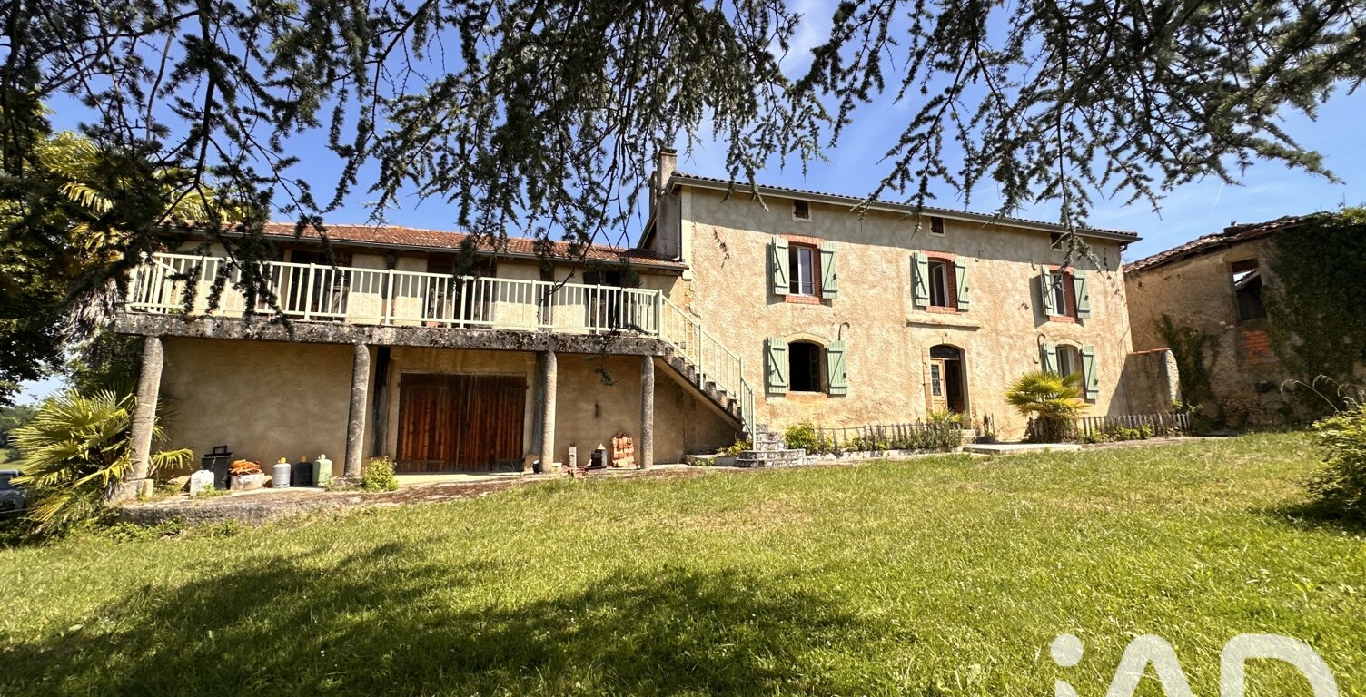 Vente Maison/villa 8 pièces — photo 1