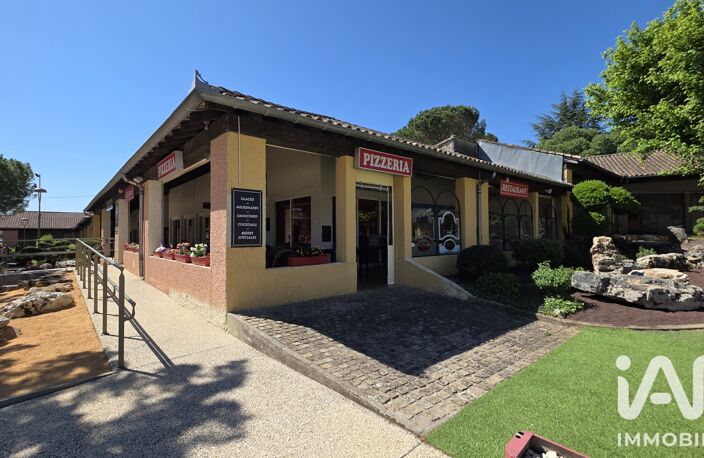 Vente Boutique/Local commercial 150 m&sup2; — photo 2