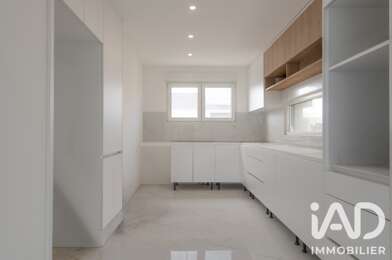 Maison 6 pièces 349000 €