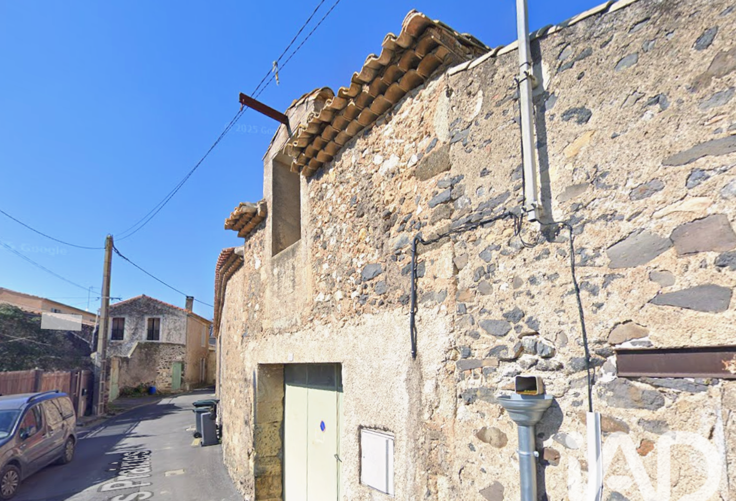 Vente Garage 88 m&sup2; — photo 1