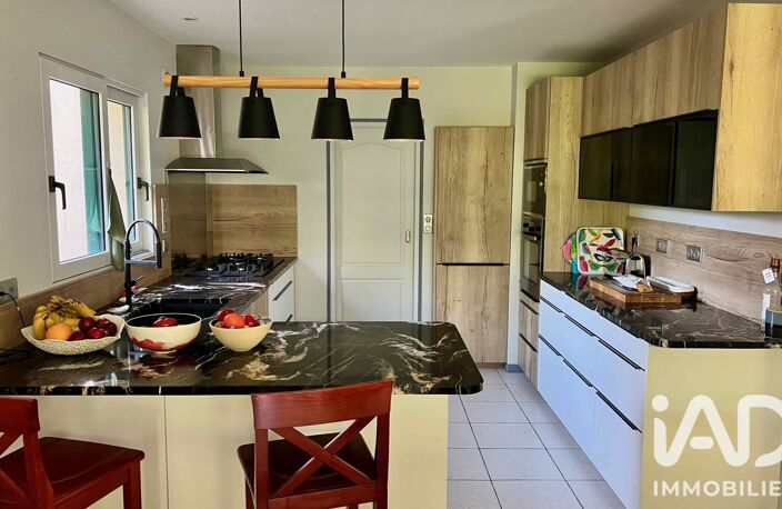 Vente Maison/villa 6 pièces — photo 2