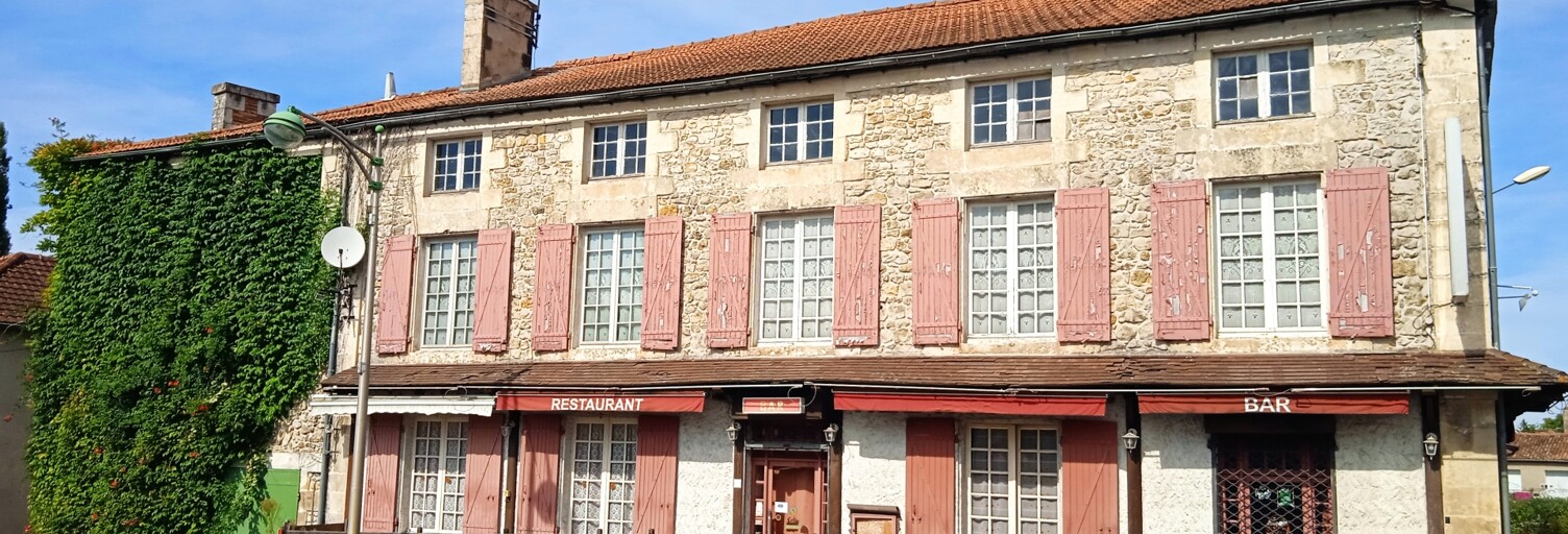 Immeuble  458 m² à vendre à Lhommaizé (86410)