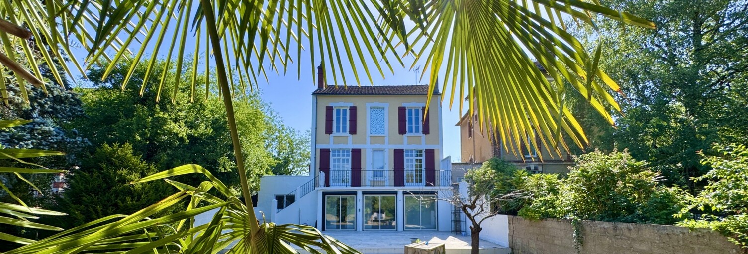 Maison 9 Pièces 225 m² à vendre à Deux Rivières (89460)