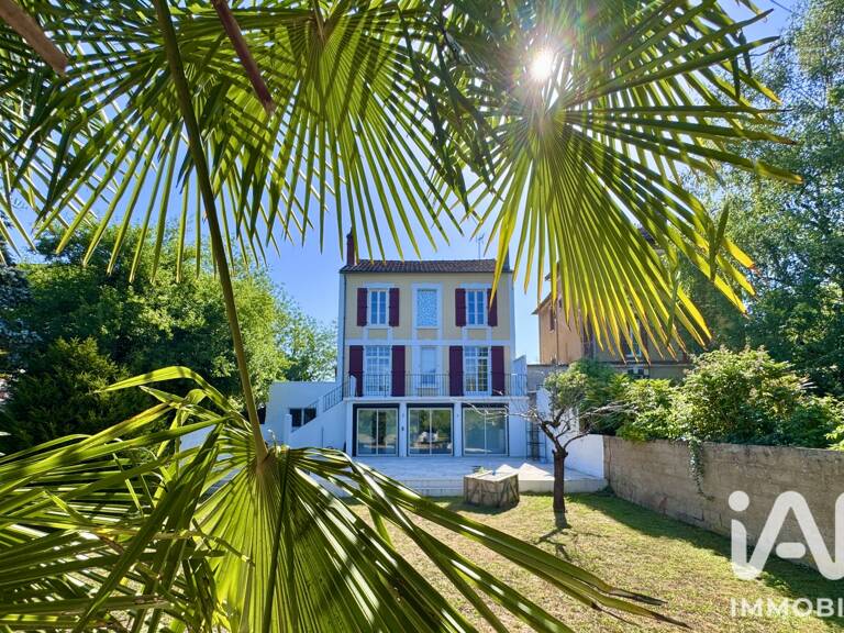 Vente Maison/villa 9 pièces — photo 1