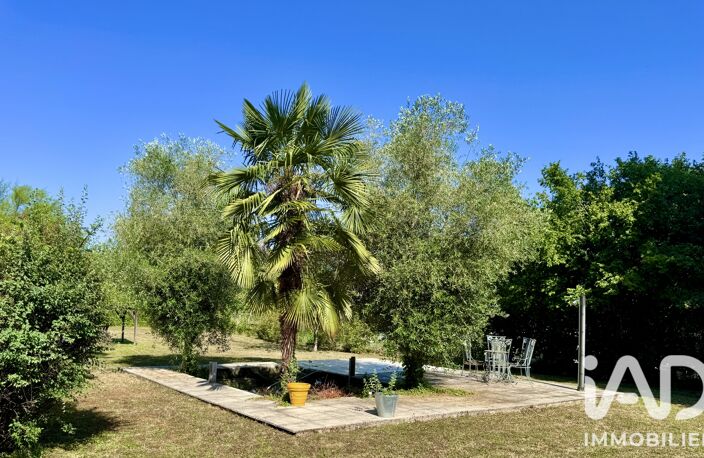 Vente Maison/villa 9 pièces — photo 2