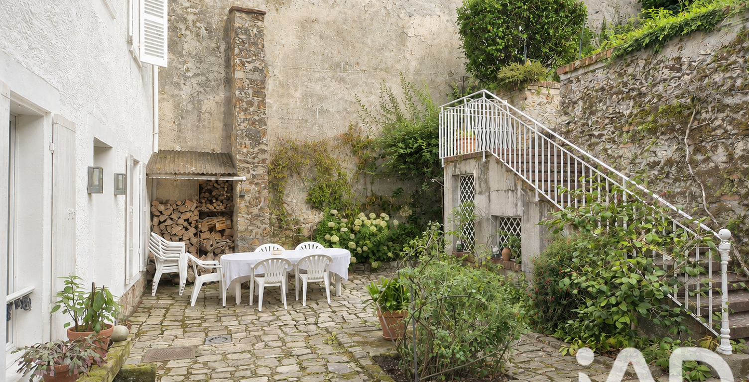 Vente Maison de ville 8 pièces — photo 1