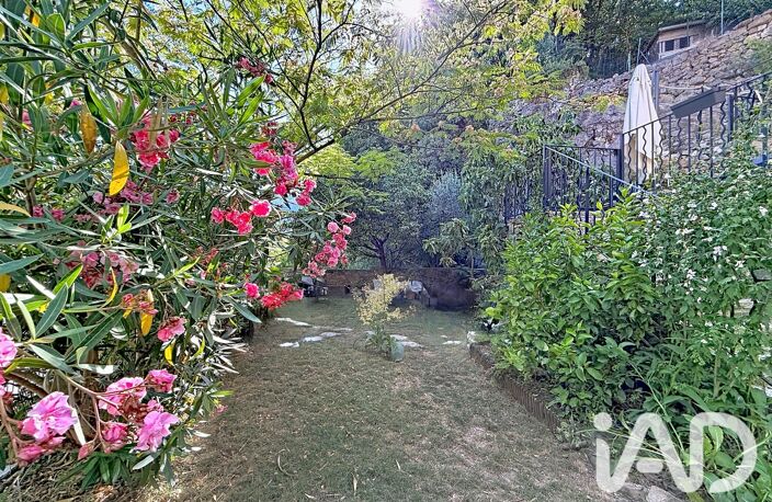Vente Maison/villa 5 pièces — photo 2